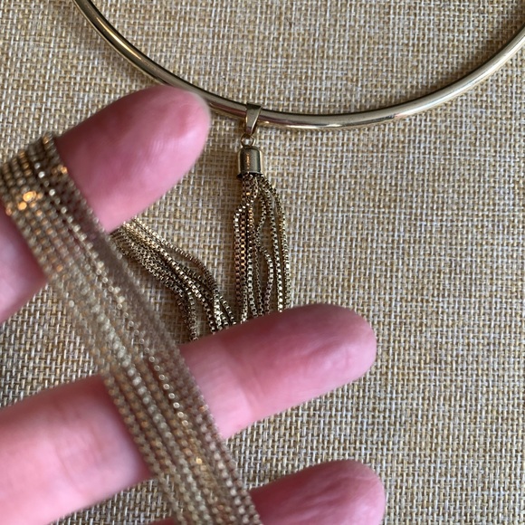 Super long tassel choker. Real Housewives vibe. Gold tone. Good condition. - Picture 9 of 9